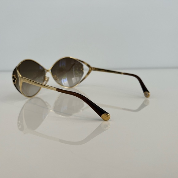LOUIS VUITTON GOLD METAL FRAME SUNGLASSES NWOTS! - Picture 13 of 17
